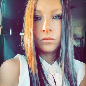 Meet your Posher, Amira